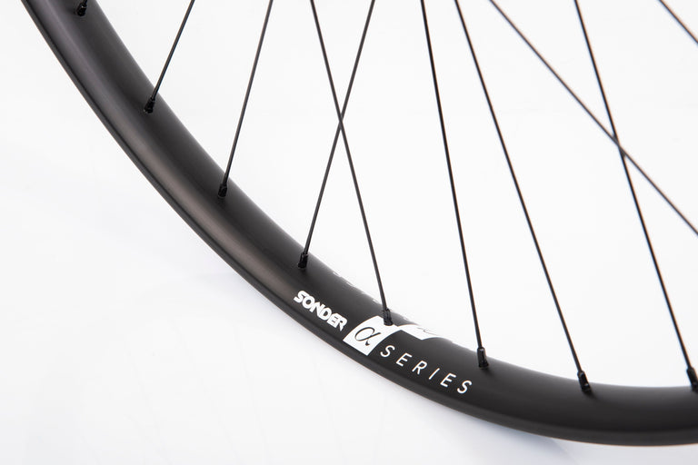 Sonder Alpha 29 Dynamo Wheelset