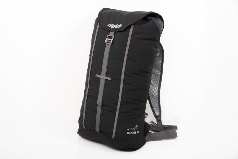 alpkit traverse backpack