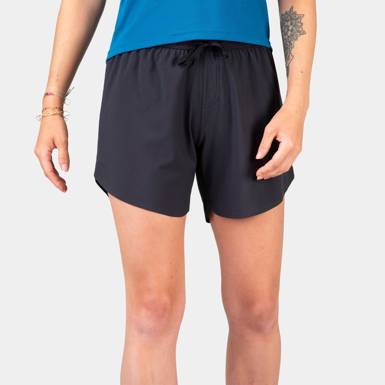 alpkit vayper 5 ultralight 5in running shorts in black