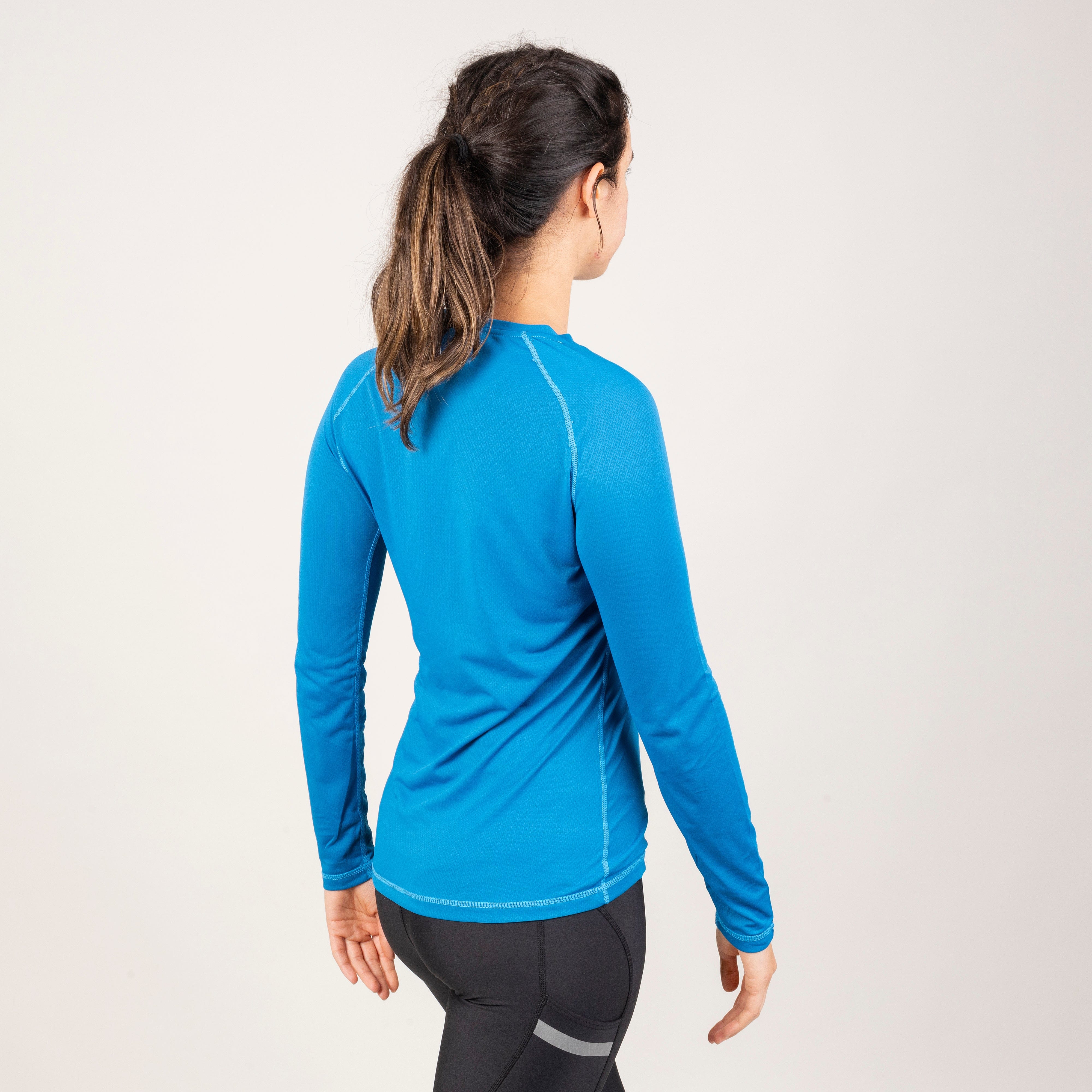 Running base shop layer womens